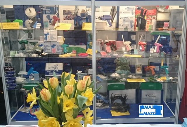 2f8ea96c9c1540fd68eed3d411968ed3